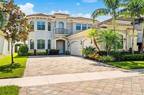 9889 Bozzano Drive