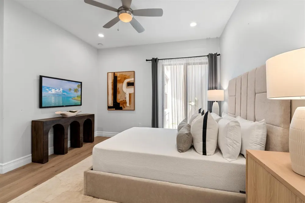 9889 Bozzano Drive Delray Beach, FL 33446