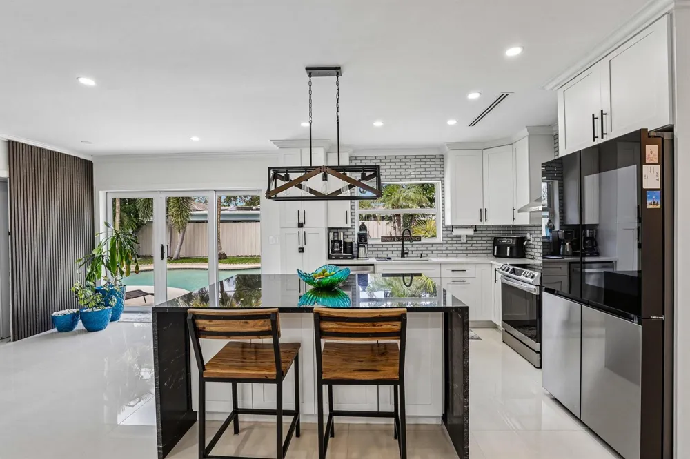 2601 NE 18TH STREET Pompano Beach, FL 33062