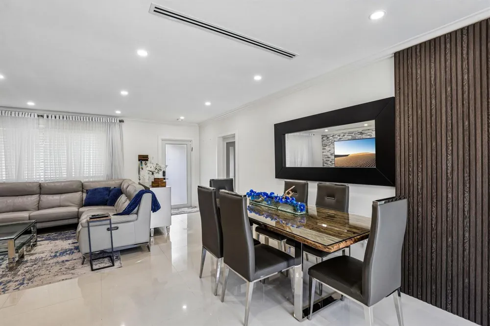 2601 NE 18TH STREET Pompano Beach, FL 33062