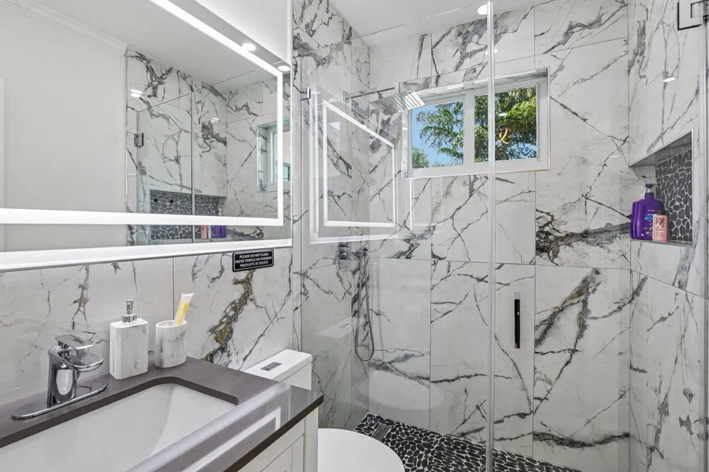 2601 NE 18TH STREET Pompano Beach, FL 33062