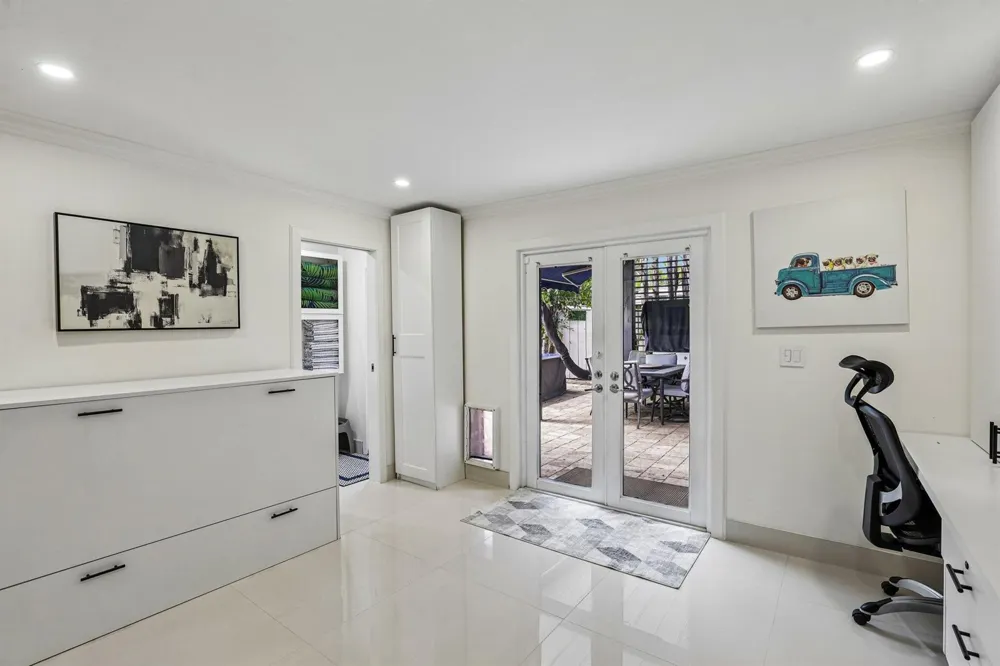 2601 NE 18TH STREET Pompano Beach, FL 33062