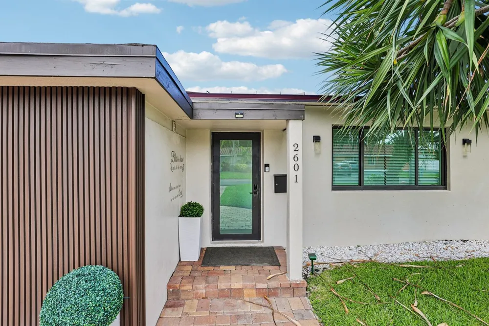 2601 NE 18TH STREET Pompano Beach, FL 33062