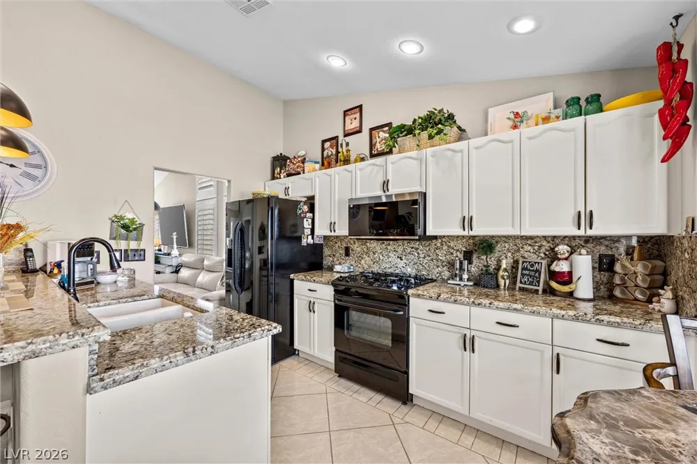 814 Manor Shores Road Henderson, NV 89002