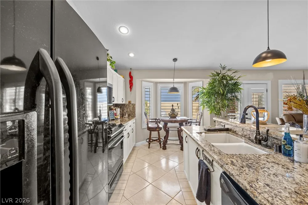 814 Manor Shores Road Henderson, NV 89002