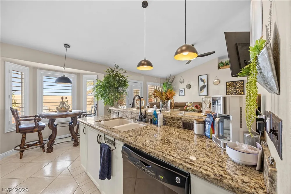 814 Manor Shores Road Henderson, NV 89002