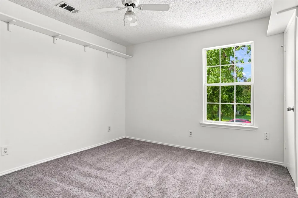 4138 Scotland Drive Grand Prairie, TX 75052