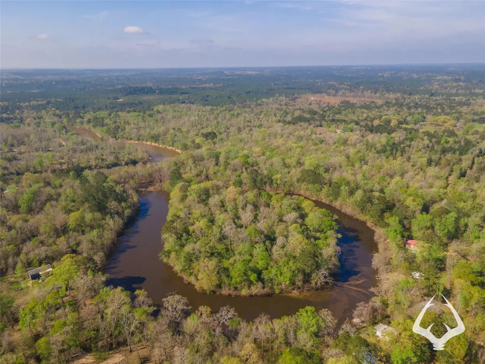 4804 County Road 3900 Colmesneil, TX 75938
