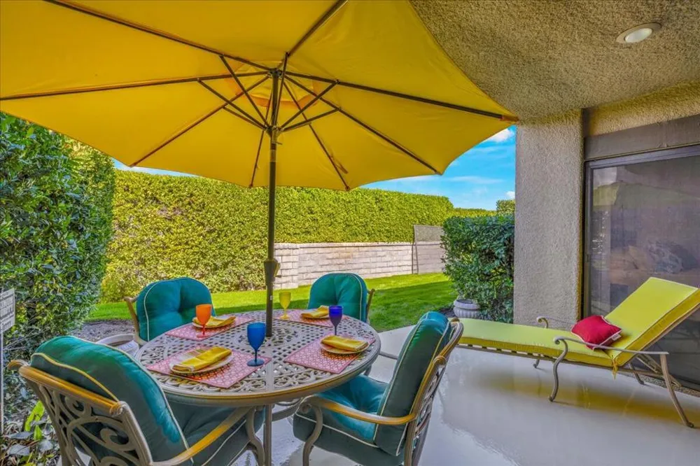 1254 Tiffany Circle Palm Springs, CA 92262