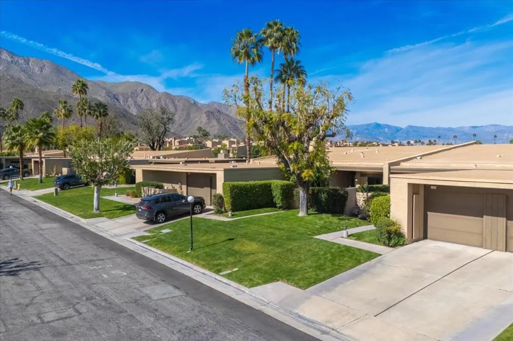 1254 Tiffany Circle Palm Springs, CA 92262