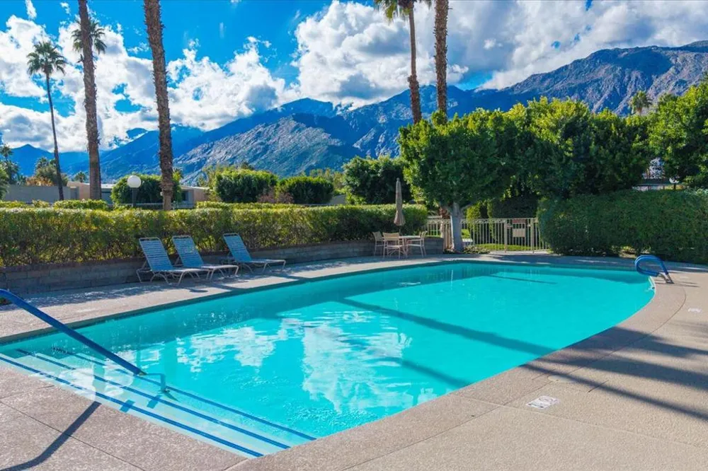 1254 Tiffany Circle Palm Springs, CA 92262