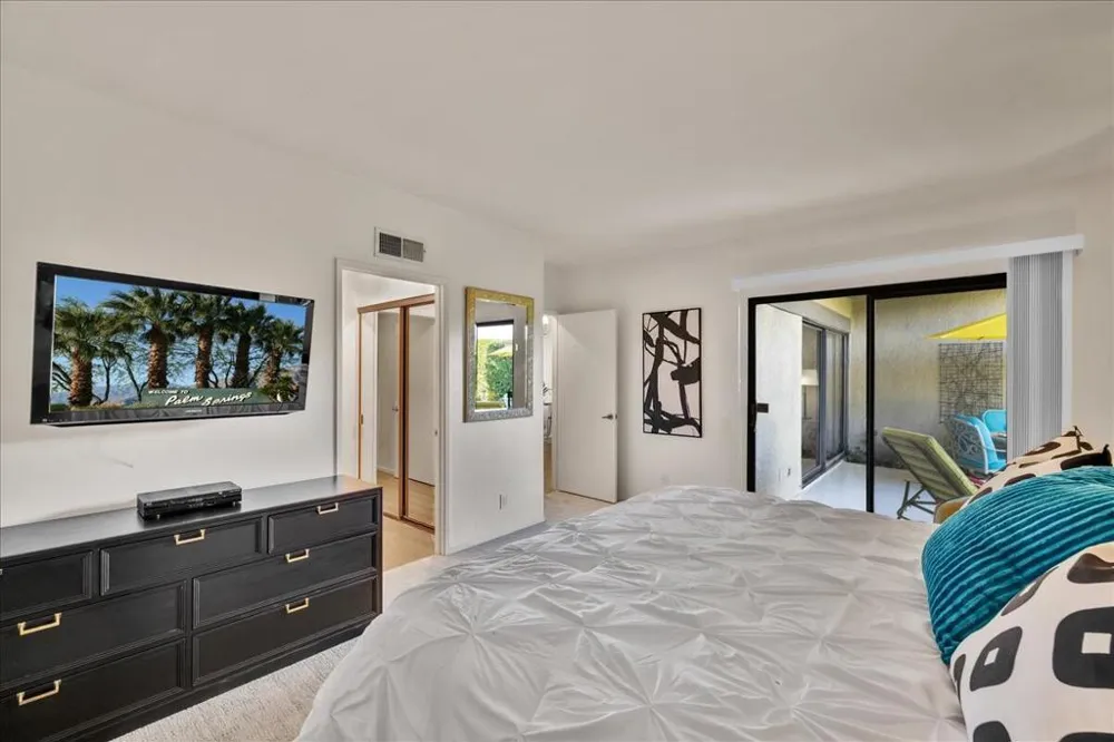 1254 Tiffany Circle Palm Springs, CA 92262