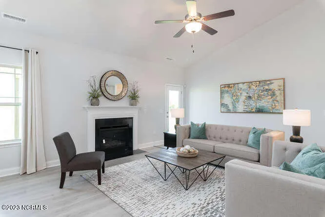6317 Gondolier Drive New Bern, NC 28560