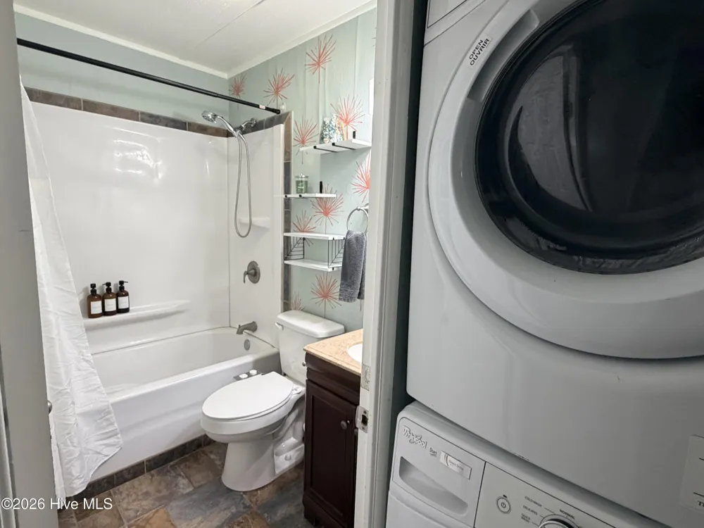 5708 Emerald Drive Emerald Isle, NC 28594