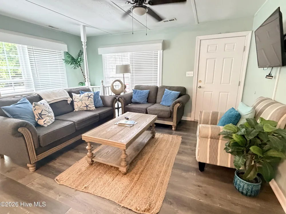 5708 Emerald Drive Emerald Isle, NC 28594