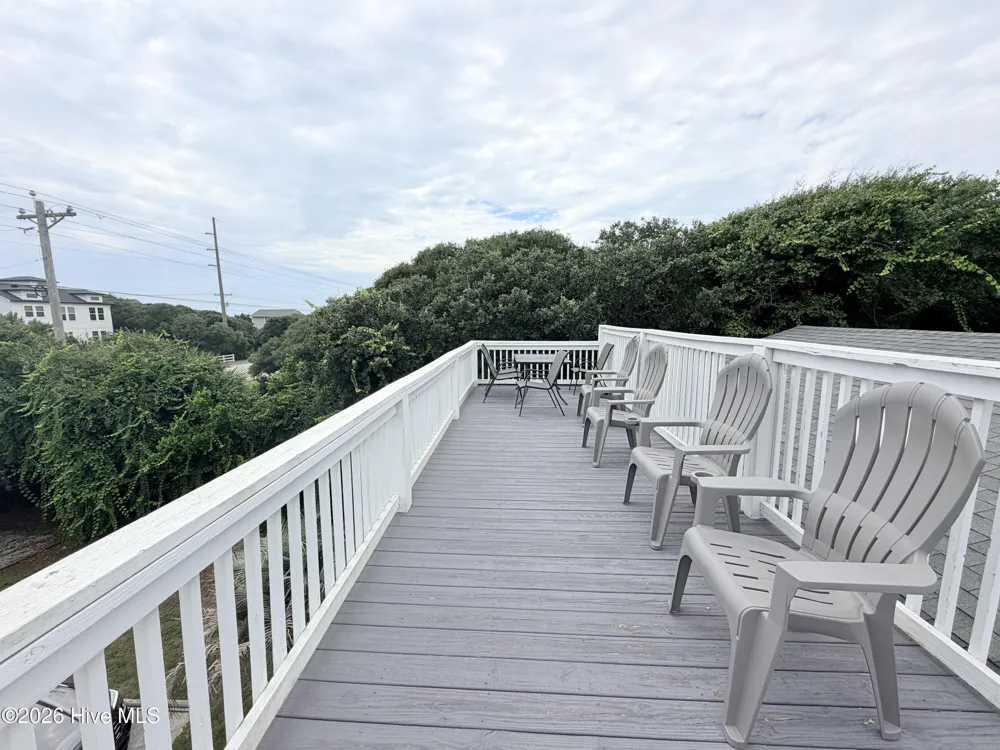 5708 Emerald Drive Emerald Isle, NC 28594