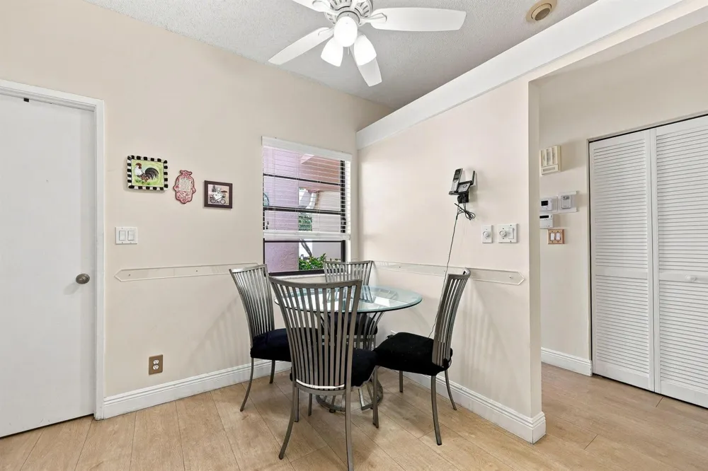 6013 SUNNY POINTE CIRCLE Delray Beach, FL 33484