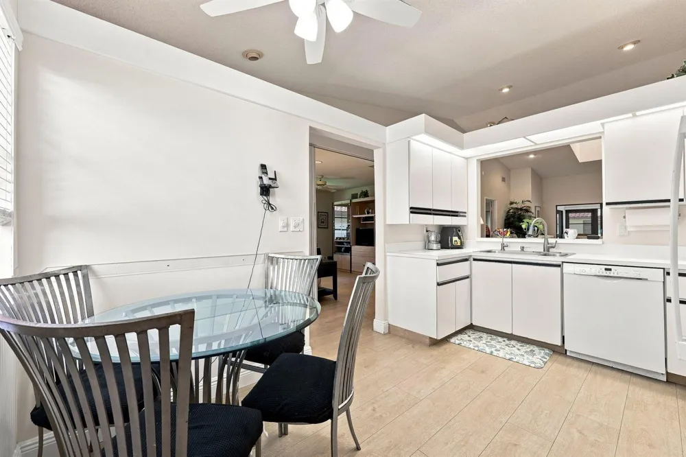 6013 SUNNY POINTE CIRCLE Delray Beach, FL 33484