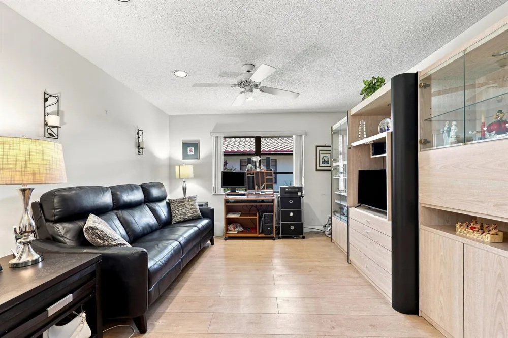 6013 SUNNY POINTE CIRCLE Delray Beach, FL 33484