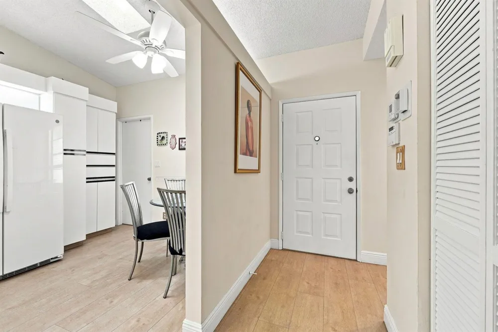 6013 SUNNY POINTE CIRCLE Delray Beach, FL 33484