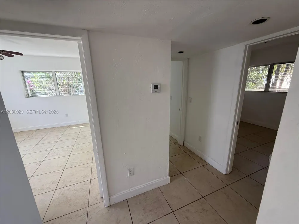 824 82nd St #1 Miami Beach, FL 33141