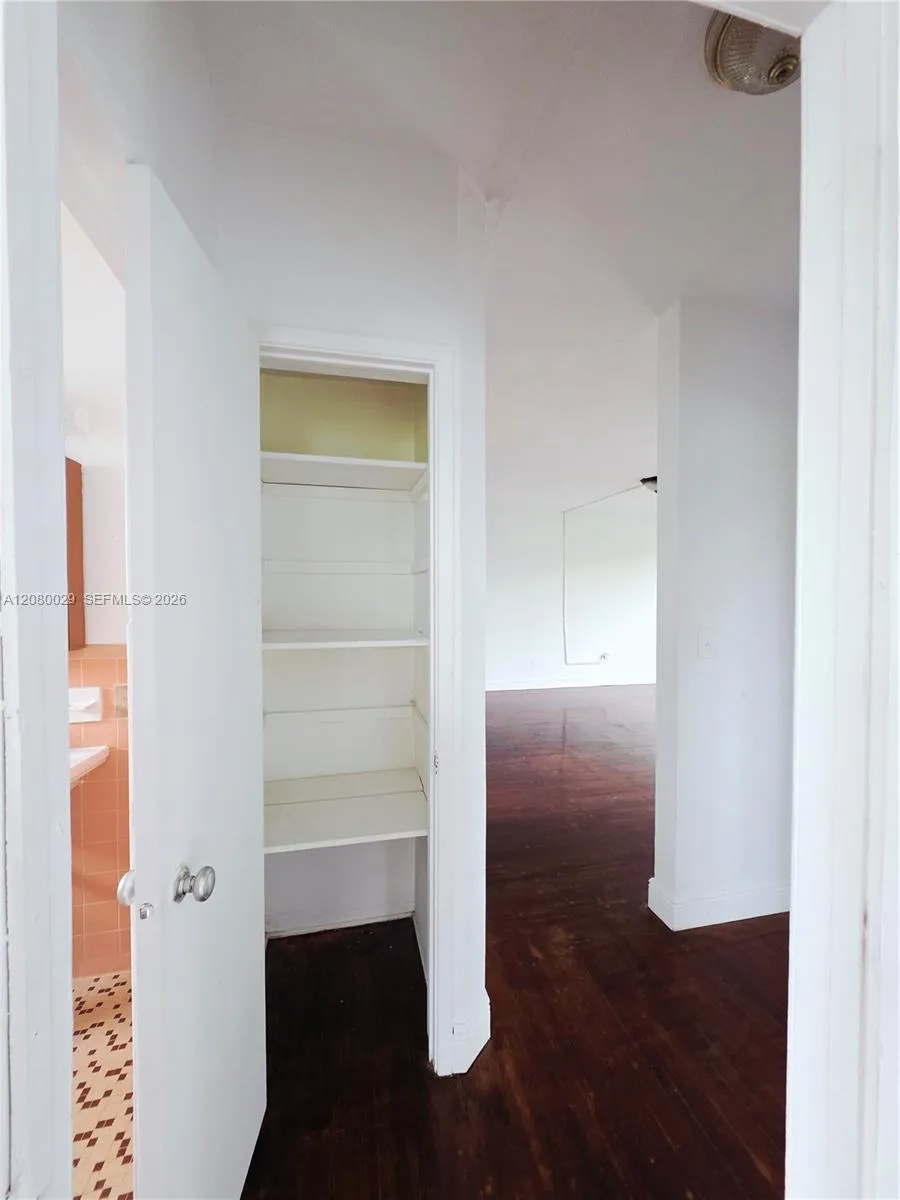 824 82nd St #1 Miami Beach, FL 33141