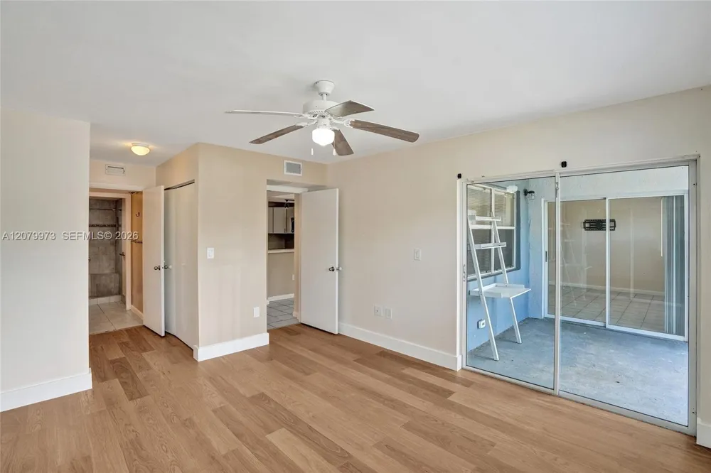 8660 SW 212th St #111 Cutler Bay, FL 33189