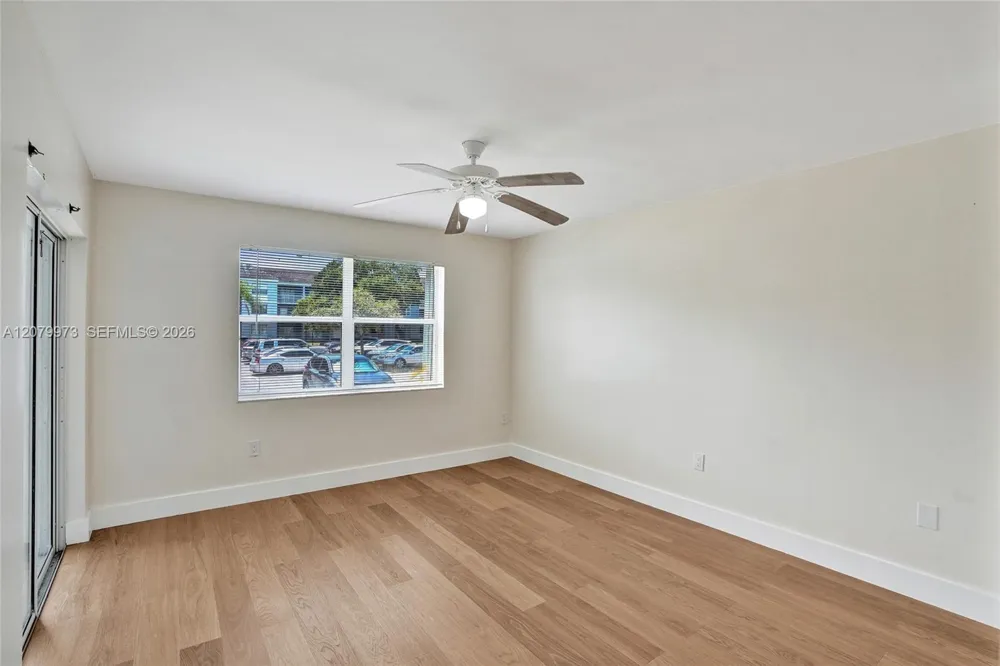 8660 SW 212th St #111 Cutler Bay, FL 33189