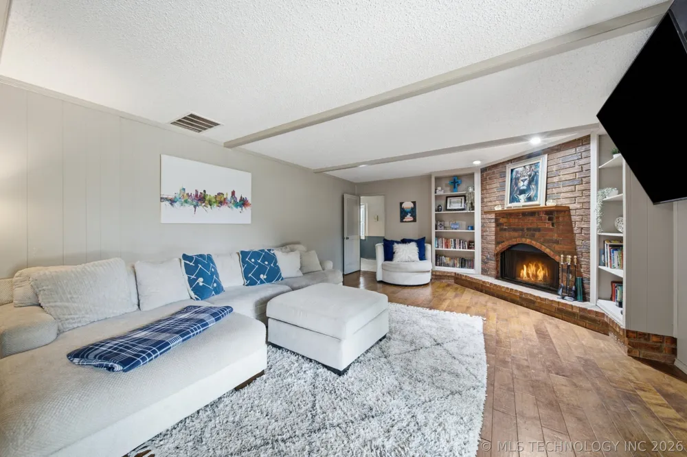 8117 S Quebec Avenue Tulsa, OK 74137