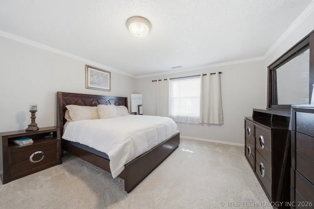 8117 S Quebec Avenue Tulsa, OK 74137