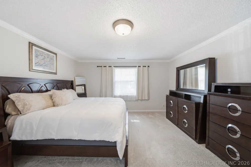 8117 S Quebec Avenue Tulsa, OK 74137