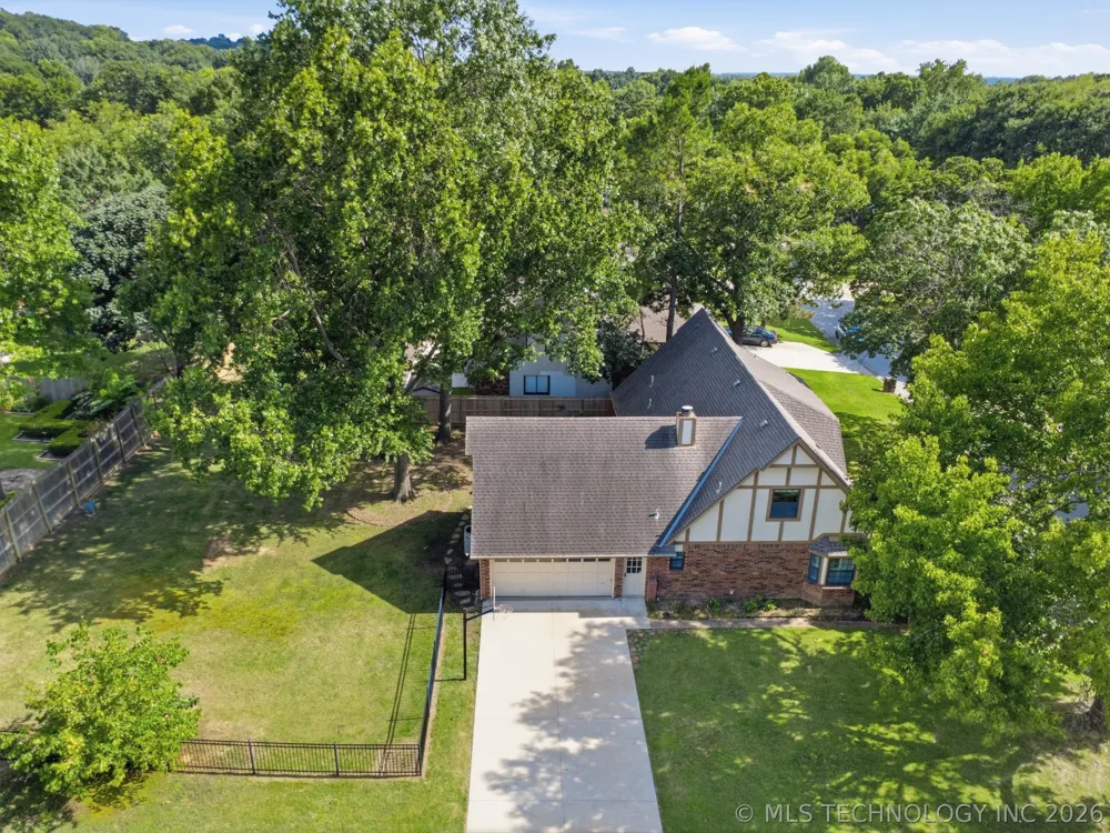 8117 S Quebec Avenue Tulsa, OK 74137