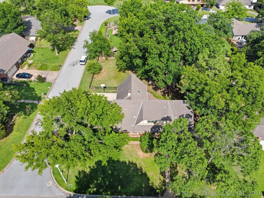 8117 S Quebec Avenue Tulsa, OK 74137