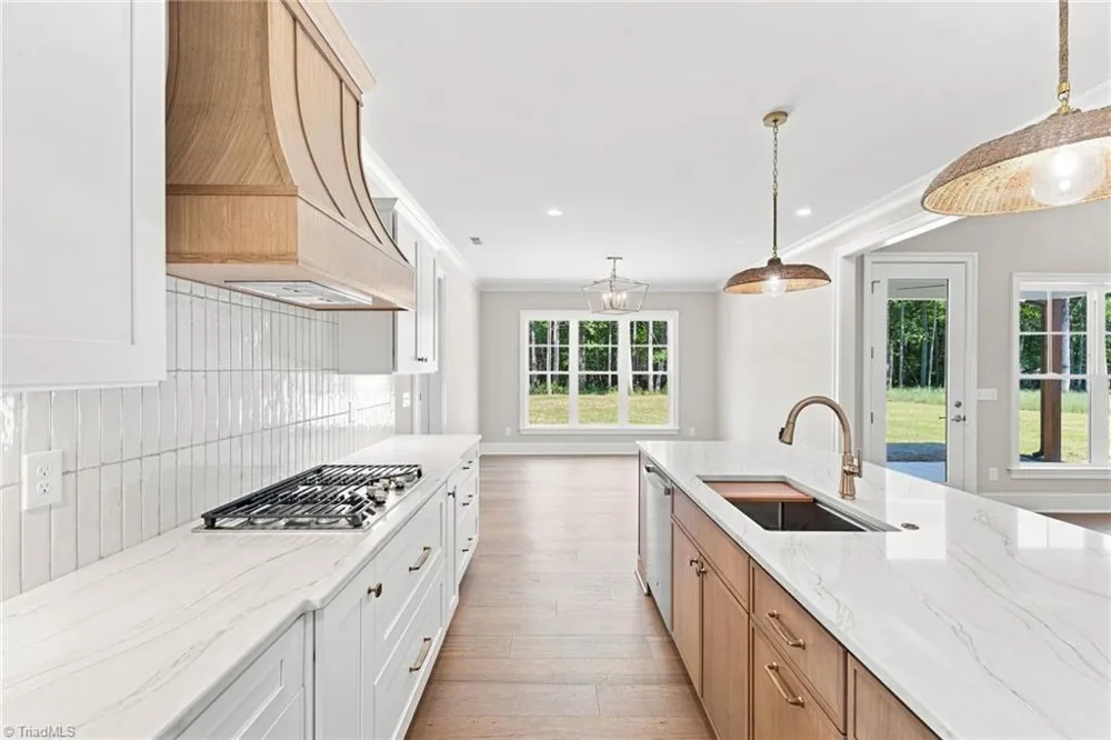 6851 Ridge Road Lexington, NC 27295
