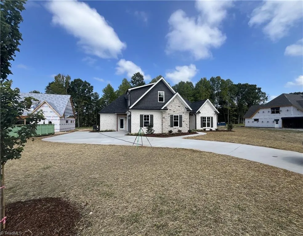 6851 Ridge Road Lexington, NC 27295