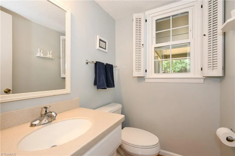 3701 Brandywine Drive Greensboro, NC 27410