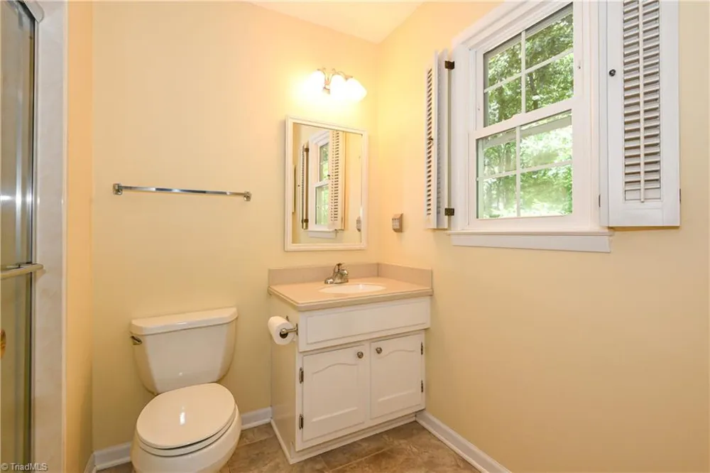 3701 Brandywine Drive Greensboro, NC 27410