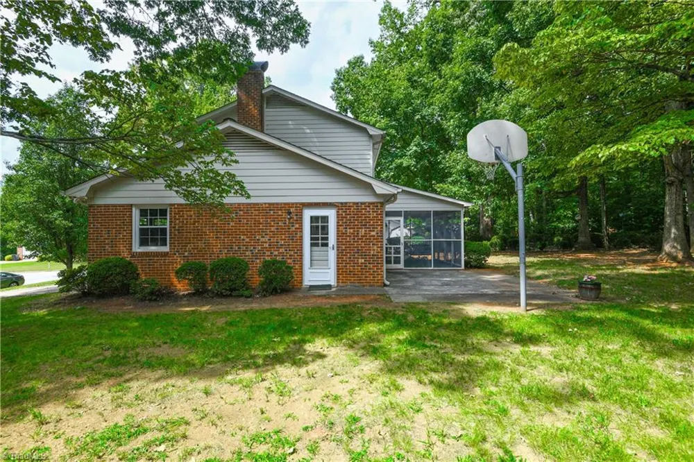 3701 Brandywine Drive Greensboro, NC 27410