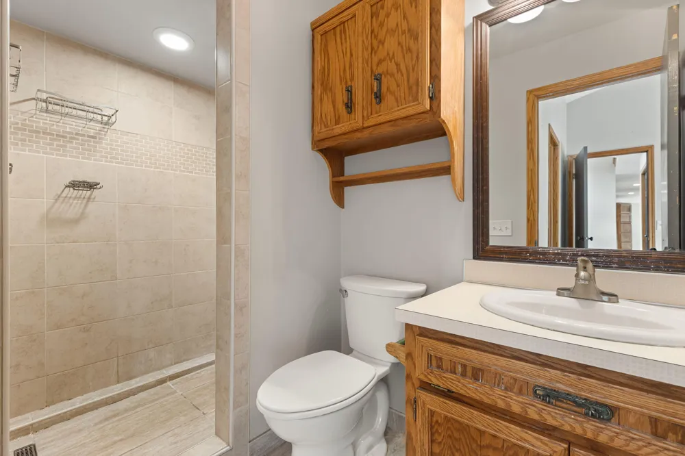 2630 Glencairin Drive NW Grand Rapids City, MI 49504
