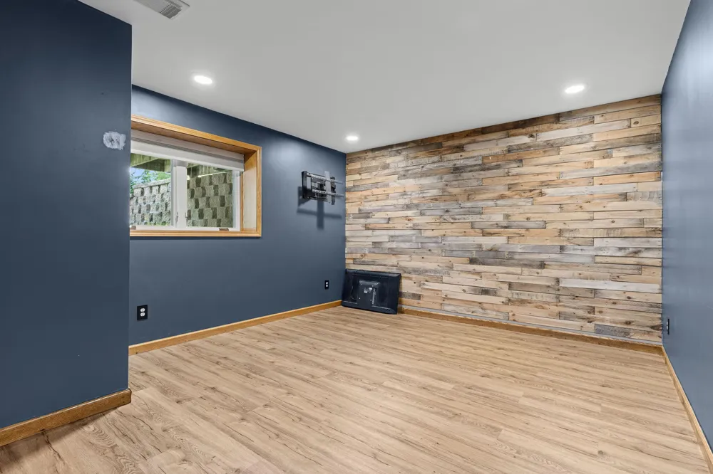 2630 Glencairin Drive NW Grand Rapids City, MI 49504