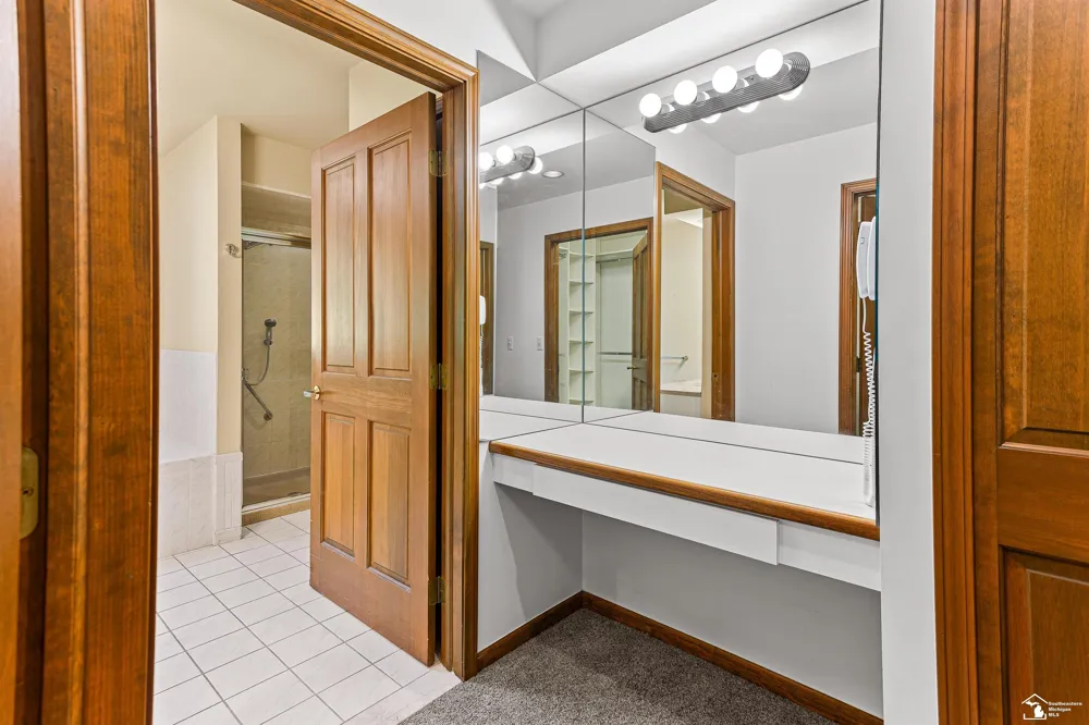 2534 Farmdale Drive Sterling Heights City, MI 48314