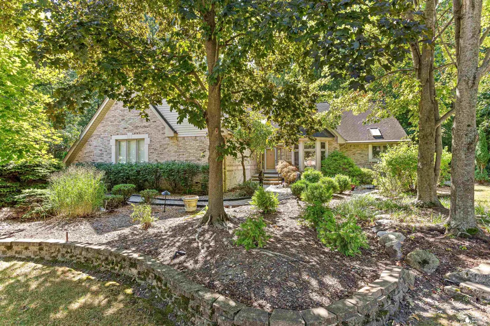 2534 Farmdale Drive Sterling Heights City, MI 48314