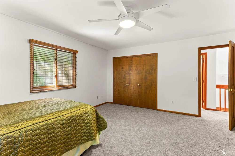 2534 Farmdale Drive Sterling Heights City, MI 48314