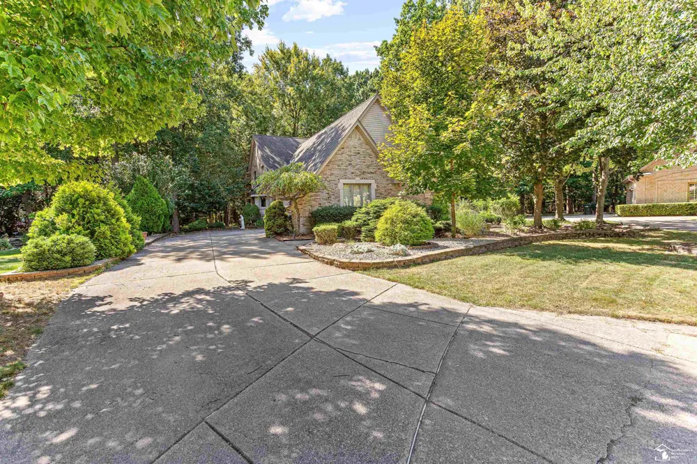 2534 Farmdale Drive Sterling Heights City, MI 48314