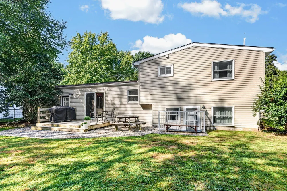 6331 Avon Street Portage City, MI 49024
