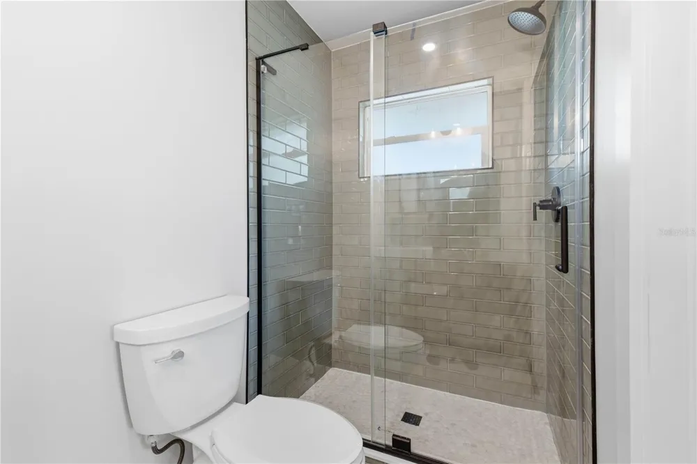 2218 HENNESEN DRIVE Clearwater, FL 33764