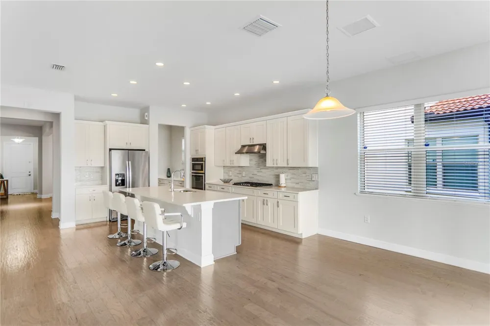10427 ROYAL CYPRESS WAY Orlando, FL 32836