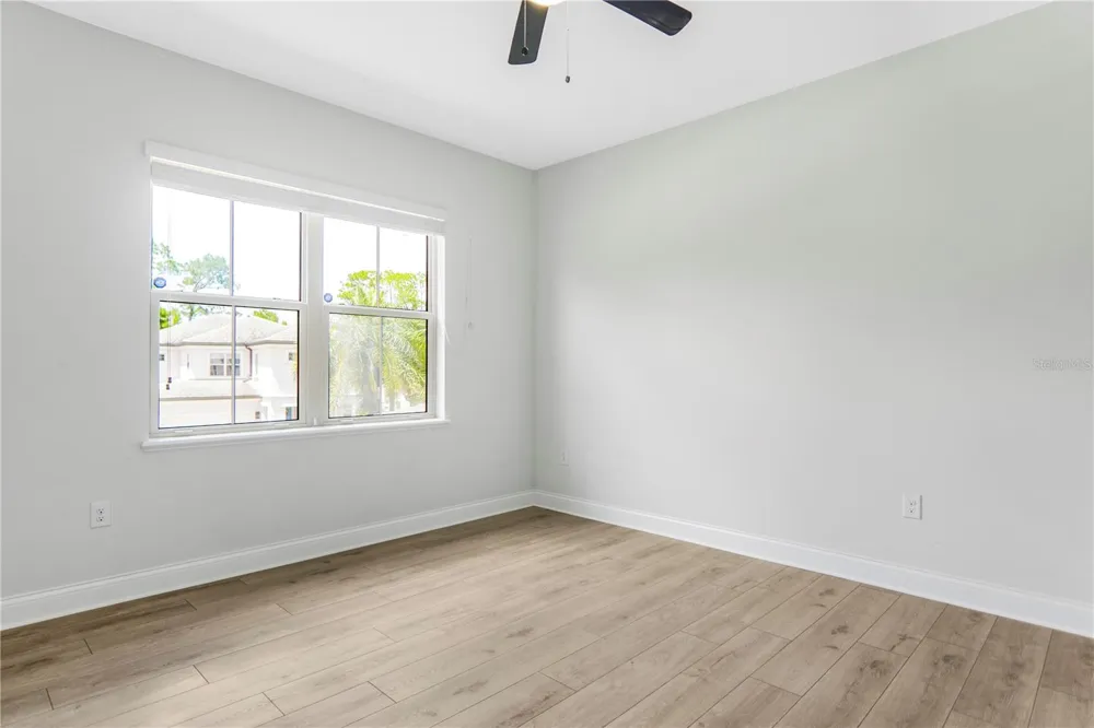 10427 ROYAL CYPRESS WAY Orlando, FL 32836