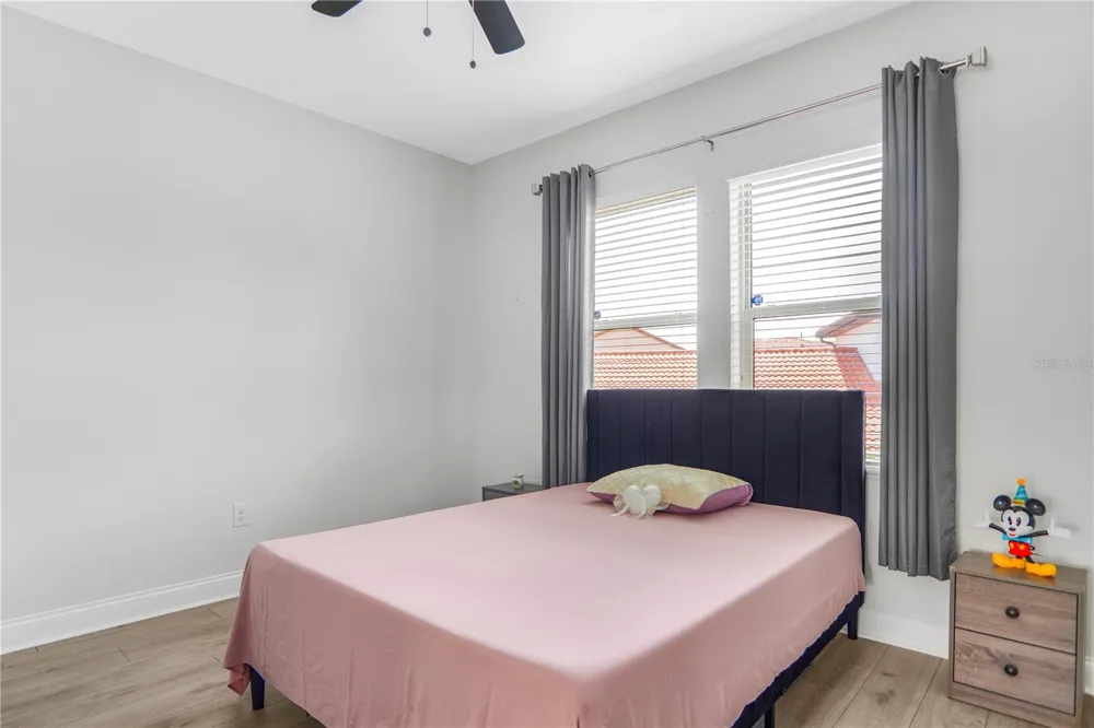 10427 ROYAL CYPRESS WAY Orlando, FL 32836