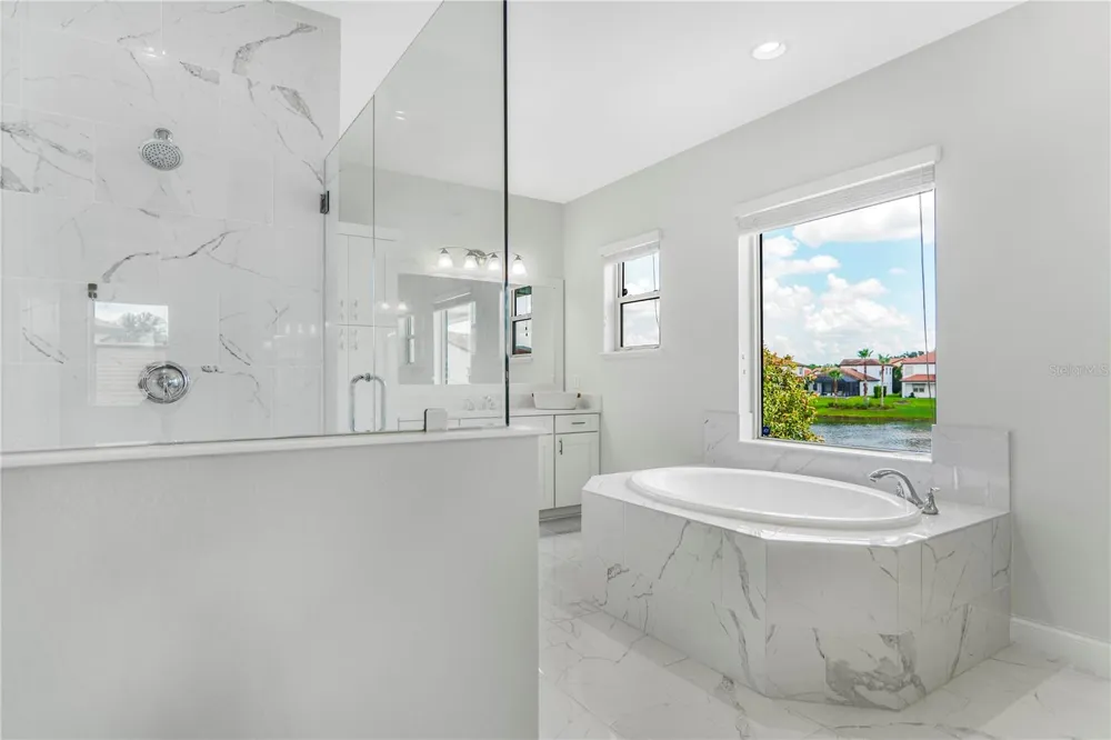 10427 ROYAL CYPRESS WAY Orlando, FL 32836
